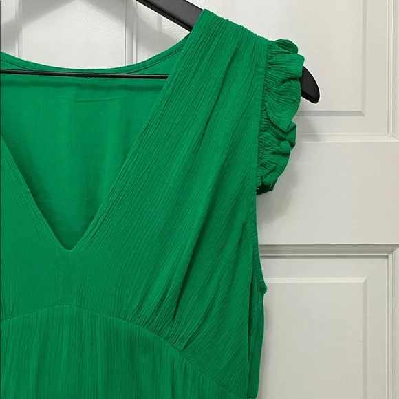GOA Paris Kelly Green Ruffle Sleeve V-Neck Gauzy Tiered Mini Dress - Picture 3 of 13